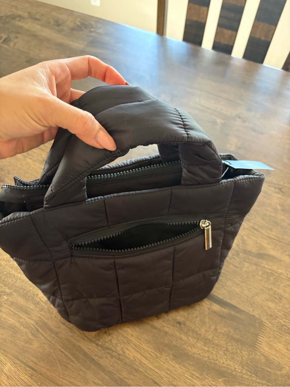 NWT Black Quilted Mini Puffer Bag - Picture 8 of 12